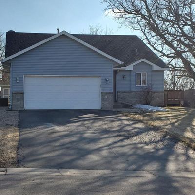 340 Welsh Ct, Sauk Rapids, MN 56379