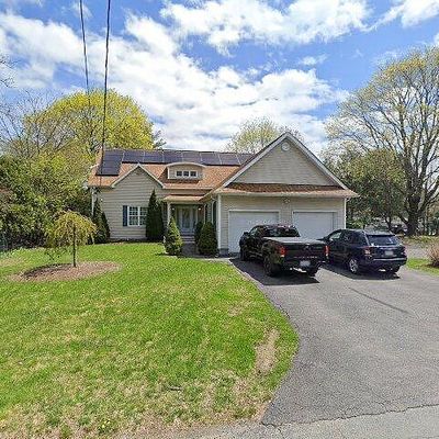 35 Bradford Rd, Framingham, MA 01701