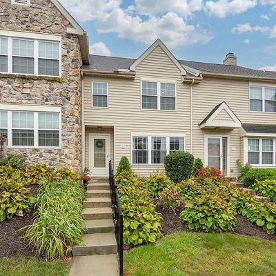 35 Wexford Ct, Morgantown, PA 19543