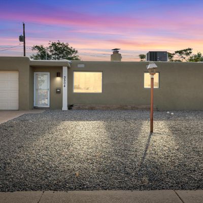 3504 Palomas Dr Ne, Albuquerque, NM 87110