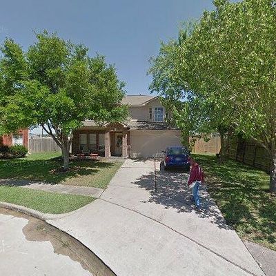 3505 Stonegate Cir, Pearland, TX 77584