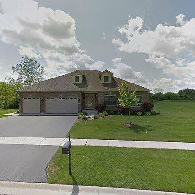 353 Pines Blvd, Lake Villa, IL 60046