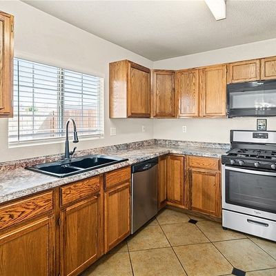 3531 San Jacinto Ave, Rosamond, CA 93560