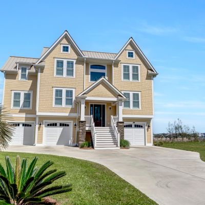 36 Sailview Dr, N Topsail Beach, NC 28460