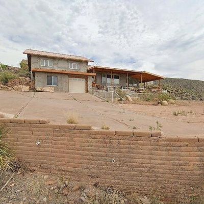 3610 Thunder Rd, Alamogordo, NM 88310