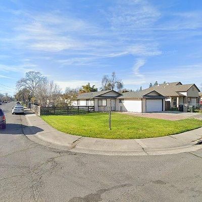 3625 Taylor St, Sacramento, CA 95838