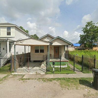 3122 Cambronne St, New Orleans, LA 70118