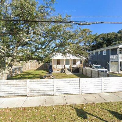 318 Charlotte Avenue Carolina Beach, Beach, NC 28428