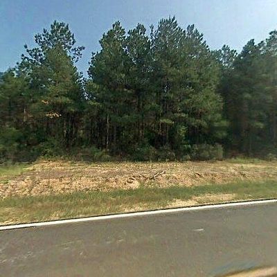 318 Lee Britt Rd, Lumberton, NC 28358