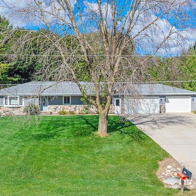 3226 Fondotto Dr, Neenah, WI 54956