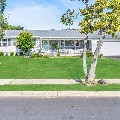 324 Twin Oaks Dr, Toms River, NJ 08753