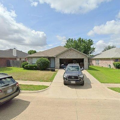 3241 Silent Creek Trl, Hurst, TX 76053