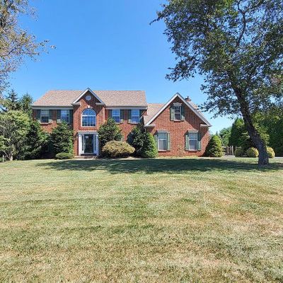 325 Nicholas Ln, Trappe, PA 19426