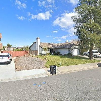 32525 Racquet Club Way, Lake Elsinore, CA 92530