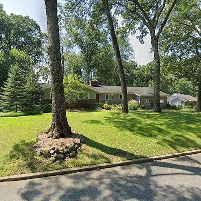 33 Crescent Bnd, Allendale, NJ 07401