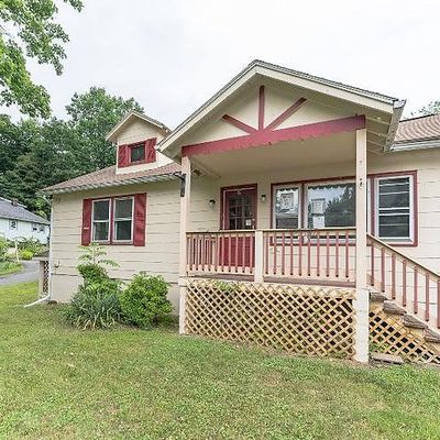 40 Cregar Rd, High Bridge, NJ 08829