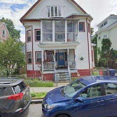 40 Lindsey St, Dorchester Center, MA 02124