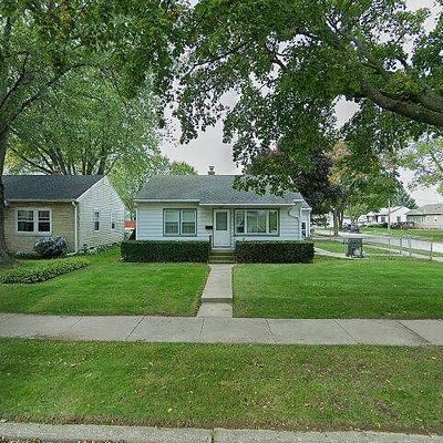 4003 S Alexander Ave, Saint Francis, WI 53235