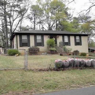 401 James Ave, Bessemer, AL 35023