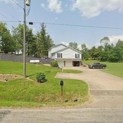 4011 Hastings Newville Rd, Lucas, OH 44843