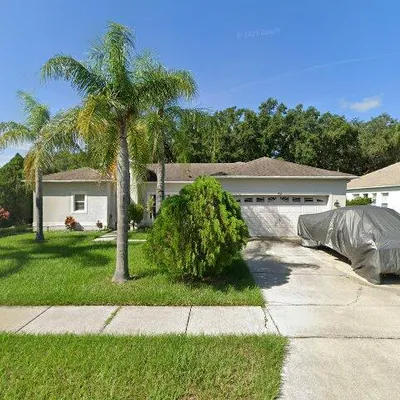 402 Tamarind Parke Ln, Kissimmee, FL 34758