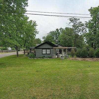 403 Seminole St, Holly, MI 48442