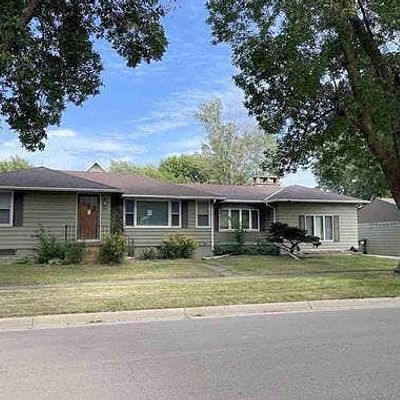 404 8 Th St, Brewster, MN 56119