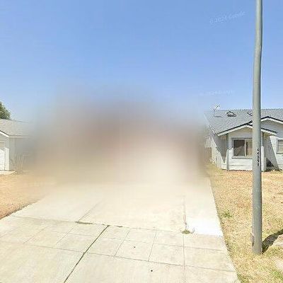 4050 W Brown Ave, Fresno, CA 93722