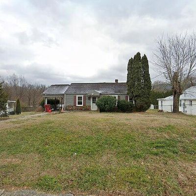 406 Grand Avenue Ext, Johnson City, TN 37601