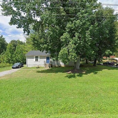 410 Buckeye Ln, Clarksville, TN 37042