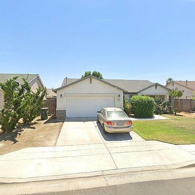 4139 W Cambridge Ave, Fresno, CA 93722