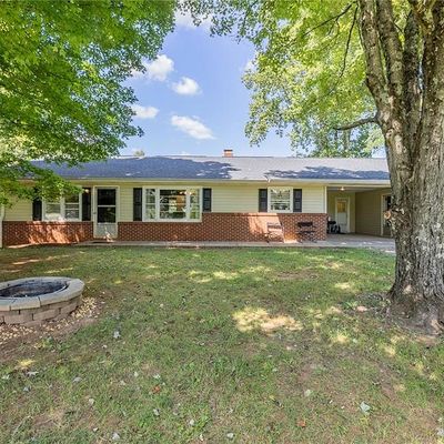 4141 Wilhelm Rd, Jonesville, NC 28642