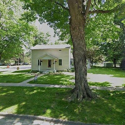 416 E Shawnee St, Tecumseh, MI 49286