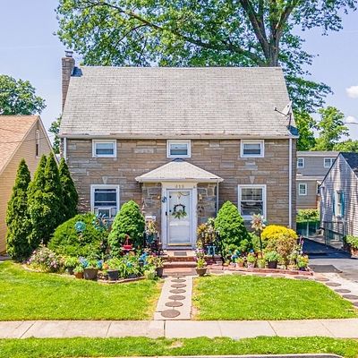 418 Fernwood Ter, Linden, NJ 07036