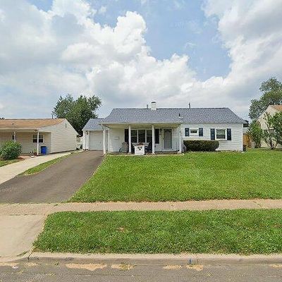 419 Trenton Rd, Fairless Hills, PA 19030