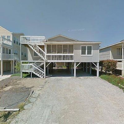 422 31 St St, Sunset Beach, NC 28468