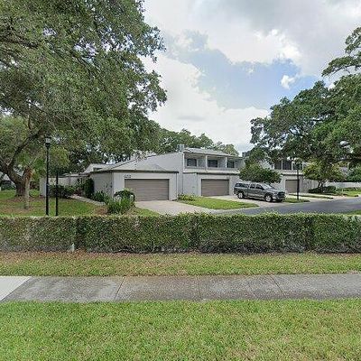 4220 Fairway Cir, Tampa, FL 33618