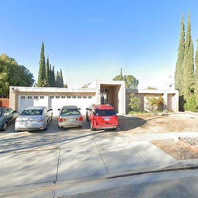 42913 Staffordshire Dr, Lancaster, CA 93534