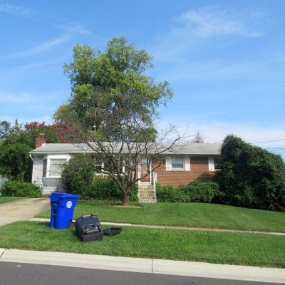 4311 Landgreen St, Rockville, MD 20853