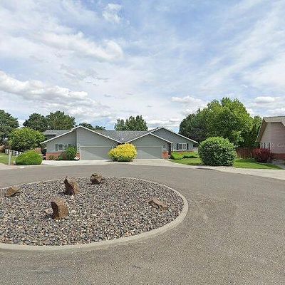 3708 W 29 Th Ct, Kennewick, WA 99337