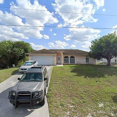 3725 6 Th St W, Lehigh Acres, FL 33971