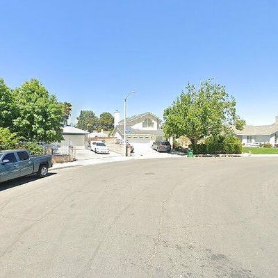 37309 Daybreak St, Palmdale, CA 93550