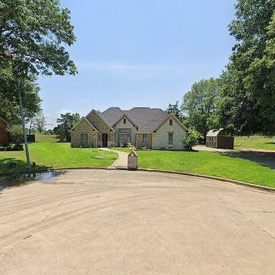 3760 Woodland Ln, Paris, TX 75462