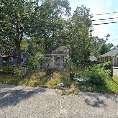 38 W 6 Th Ave, Pine Hill, NJ 08021