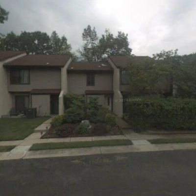 38 W Azalea Ln, Mount Laurel, NJ 08054