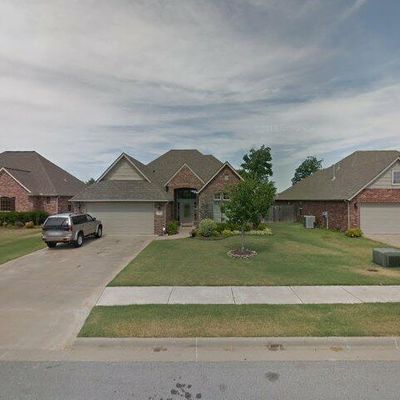 3804 Sw Staverton Dr, Bentonville, AR 72713