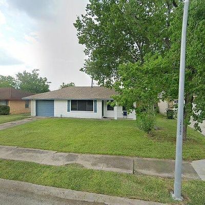 3819 Botany Ln, Houston, TX 77047