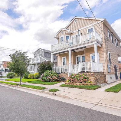 39 N Essex Ave, Margate City, NJ 08402