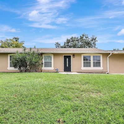 392 Sw Lakehurst Dr, Port Saint Lucie, FL 34983