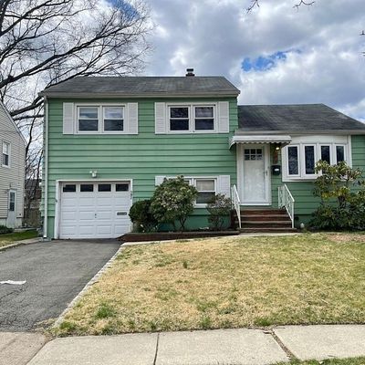 392 Lower Alden Dr, Rahway, NJ 07065